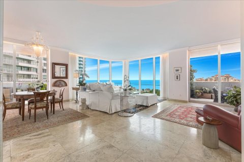 Condo in Miami Beach, Florida, 3 bedrooms  № 1185948 - photo 11