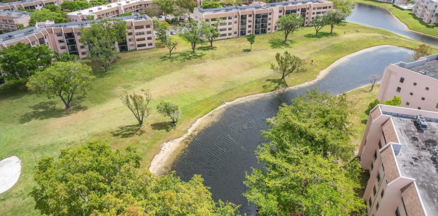 Condo à Sunrise, Floride, 2 chambres  № 1132648