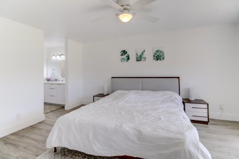 Condo in Sunrise, Florida, 2 bedrooms  № 1132648 - photo 18