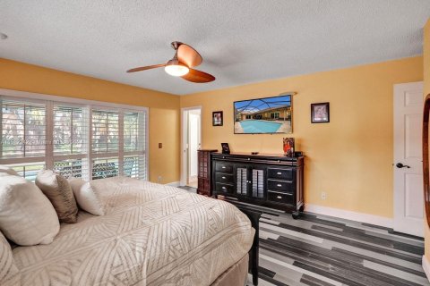 Villa ou maison à vendre à Coral Springs, Floride: 4 chambres, 219.9 m2 № 1235214 - photo 28
