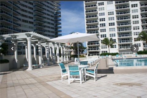 Condo in Fort Lauderdale, Florida, 1 bedroom  № 927991 - photo 22