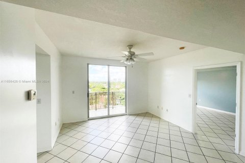 Copropriété à louer à Miami, Floride: 2 chambres, 85.19 m2 № 1356710 - photo 25