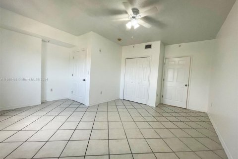 Copropriété à louer à Miami, Floride: 2 chambres, 85.19 m2 № 1356710 - photo 29