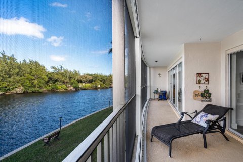 Condo in Deerfield Beach, Florida, 2 bedrooms  № 1007490 - photo 28