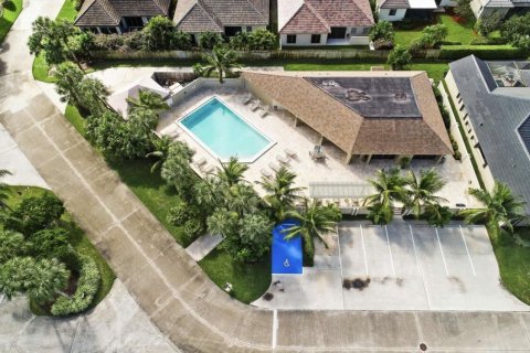 Copropriété à vendre à Jupiter, Floride: 3 chambres, 219.99 m2 № 1186552 - photo 1