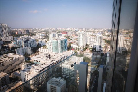 Condo in Miami, Florida, 2 bedrooms  № 1185972 - photo 30