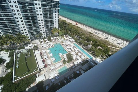 Copropriété à louer à Miami Beach, Floride: 2 chambres, 96.62 m2 № 122722 - photo 11