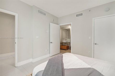 Copropriété à vendre à Miami Beach, Floride: 2 chambres, 157.93 m2 № 1293133 - photo 15