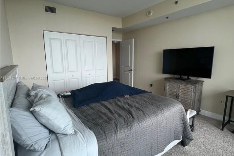 Condominio en venta en Sunrise, Florida, 2 dormitorios, 108.23 m2 № 647818 - foto 19