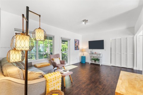 Copropriété à vendre à Miami Beach, Floride: 2 chambres, 74.32 m2 № 1345033 - photo 21