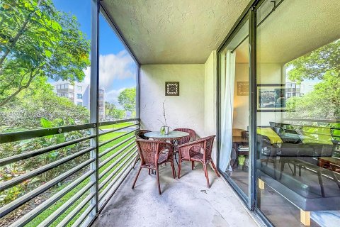 Condominio en venta en Pembroke Pines, Florida, 1 dormitorio, 71.81 m2 № 1233304 - foto 21
