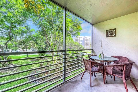 Condominio en venta en Pembroke Pines, Florida, 1 dormitorio, 71.81 m2 № 1233304 - foto 22