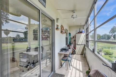 Copropriété à vendre à Pembroke Pines, Floride: 2 chambres, 88.54 m2 № 1145768 - photo 24