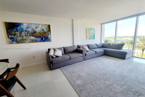 Copropriété à louer à Bal Harbour, Floride: 1 chambre, 83.24 m2 № 1355202 - photo 6