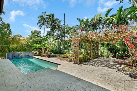 Villa ou maison à vendre à Coral Gables, Floride: 4 chambres, 252.32 m2 № 1355437 - photo 8