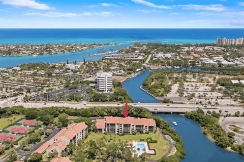 Condominio en venta en Jupiter, Florida, 2 dormitorios, 133.87 m2 № 1147026 - foto 2