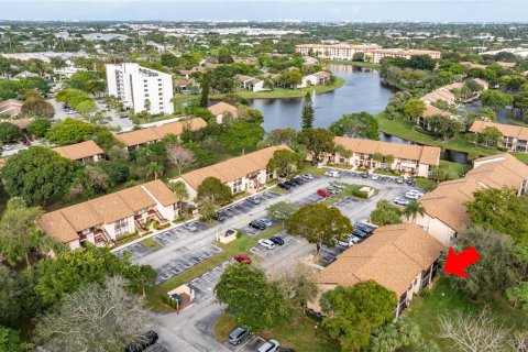 Condo in Deerfield Beach, Florida, 2 bedrooms  № 1179520 - photo 10