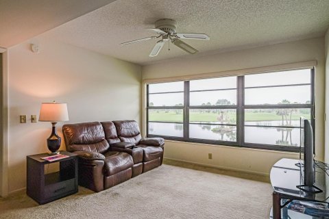 Condo in Vero Beach, Florida, 2 bedrooms  № 1179490 - photo 27