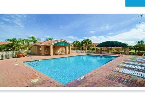 Adosado en venta en Parkland, Florida, 3 dormitorios, 186.36 m2 № 1152003 - foto 18