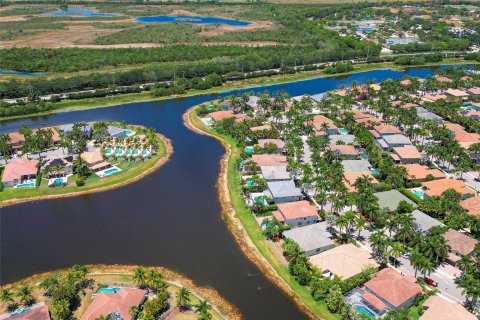 Casa en venta en Weston, Florida, 4 dormitorios, 248.42 m2 № 1179709 - foto 4