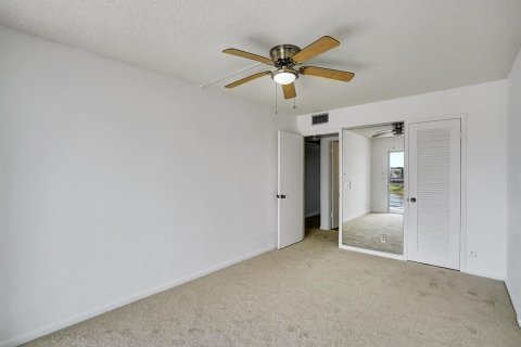 Condo in Boca Raton, Florida, 2 bedrooms  № 1179751 - photo 14