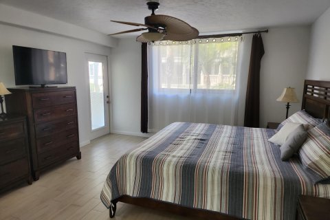 Condominio en venta en Palm Beach Shores, Florida, 2 dormitorios, 97.27 m2 № 936838 - foto 19