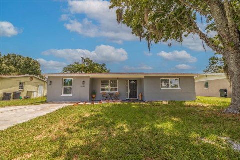 Villa ou maison à vendre à New Port Richey, Floride: 3 chambres, 141.95 m2 № 1308896 - photo 2