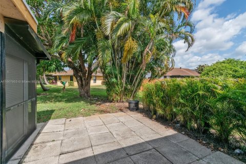 Casa en venta en Lake Worth, Florida, 3 dormitorios, 135.27 m2 № 1388152 - foto 29