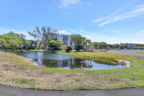 Condo in Delray Beach, Florida, 2 bedrooms  № 1172894 - photo 7