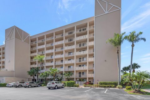 Condo in Delray Beach, Florida, 2 bedrooms  № 1172894 - photo 28