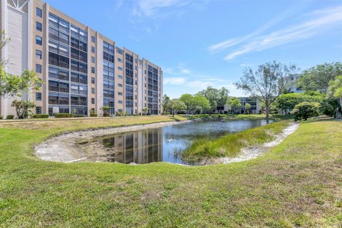 Condo in Delray Beach, Florida, 2 bedrooms  № 1172894 - photo 5