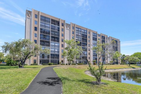 Condo in Delray Beach, Florida, 2 bedrooms  № 1172894 - photo 4