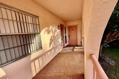 Купить кондоминиум в Коконат Крик, Флорида 3 спальни, 111.39м2, № 972671 - фото 19