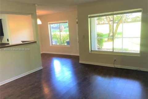 Condominio en venta en Boynton Beach, Florida, 1 dormitorio, 71.35 m2 № 1238429 - foto 5