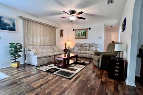 Casa en venta en Summerfield, Florida, 2 dormitorios, 120.4 m2 № 1394495 - foto 11