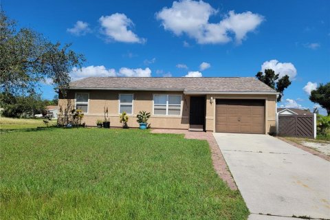 House in Port Charlotte, Florida 3 bedrooms, 93.27 sq.m. № 1394498 - photo 22