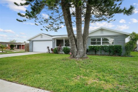 Villa ou maison à vendre à Holiday, Floride: 3 chambres, 136.75 m2 № 1388901 - photo 29