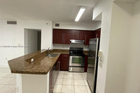 Condo in Plantation, Florida, 2 bedrooms  № 1355388 - photo 2