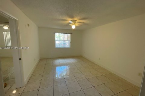 Condominio en venta en Plantation, Florida, 2 dormitorios, 95.69 m2 № 1355388 - foto 8