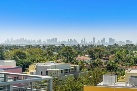 Condominio en venta en Miami Beach, Florida, 3 dormitorios, 172.98 m2 № 1386087 - foto 30