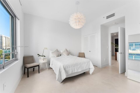 Condominio en venta en Miami Beach, Florida, 3 dormitorios, 172.98 m2 № 1386087 - foto 22