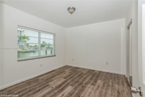 Condominio en venta en Miami Beach, Florida, 1 dormitorio, 69.49 m2 № 1321468 - foto 7