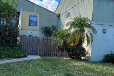 Commercial property in Boynton Beach, Florida 2 bedrooms, 88.26 sq.m. № 976328 - photo 7