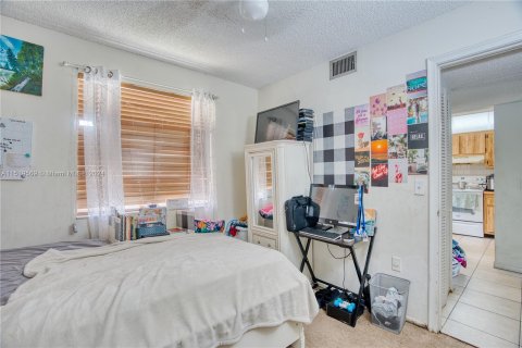 Condominio en venta en Pembroke Pines, Florida, 2 dormitorios, 73.11 m2 № 974506 - foto 8