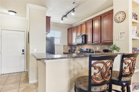 Condo in Davenport, Florida, 2 bedrooms  № 1387099 - photo 16