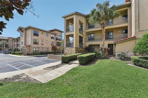 Condo in Davenport, Florida, 2 bedrooms  № 1387099 - photo 2