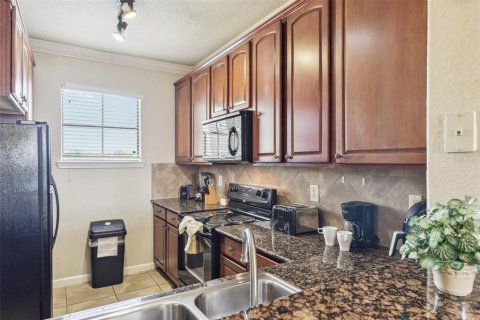 Condo in Davenport, Florida, 2 bedrooms  № 1387099 - photo 20