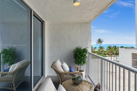 Copropriété à vendre à Miami Beach, Floride: 2 chambres, 104.24 m2 № 1356926 - photo 18