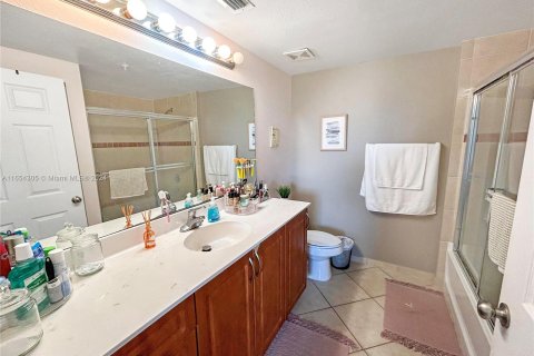 Copropriété à vendre à West Palm Beach, Floride: 2 chambres, 99.5 m2 № 1356973 - photo 14