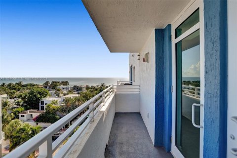 Condominio en venta en Miami Beach, Florida, 1 dormitorio, 55.09 m2 № 1356975 - foto 21